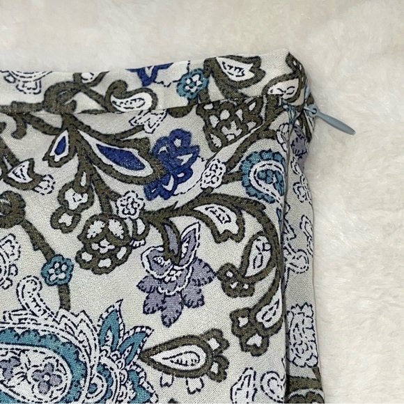 Banana Republic Paisley Skirt - Picture 5 of 10